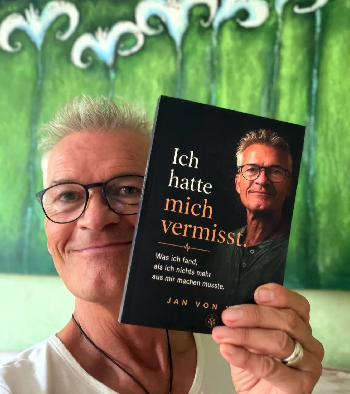 Jan von Wille mit seinem Buch Ich hatte mich vermisst